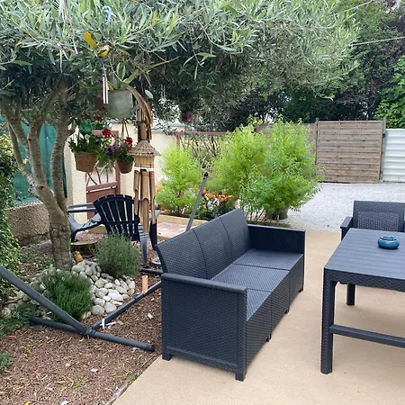 Chez Ludivine Проживание в семье Buzet-sur-Tarn